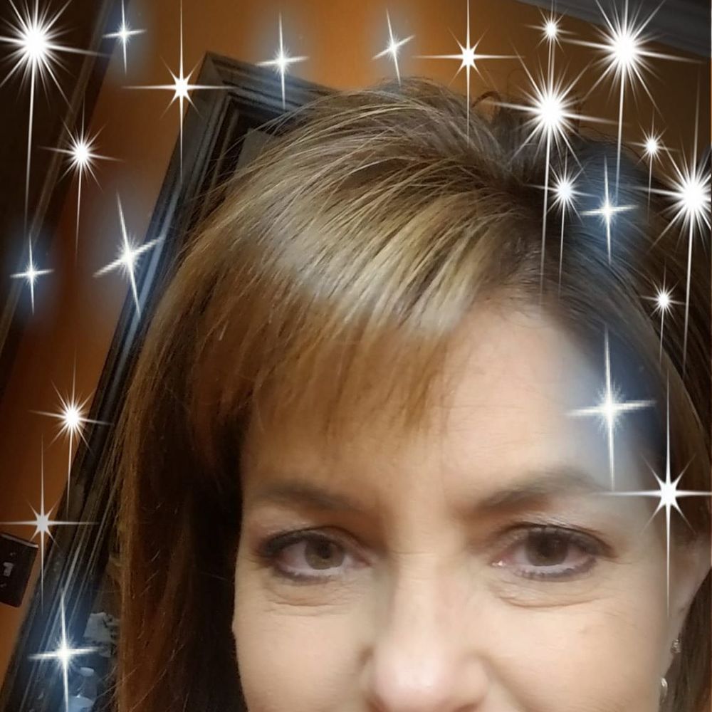 Meet your Posher, Vikki